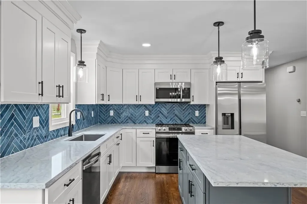51 Arrowhead Lane Portsmouth RI 02871
