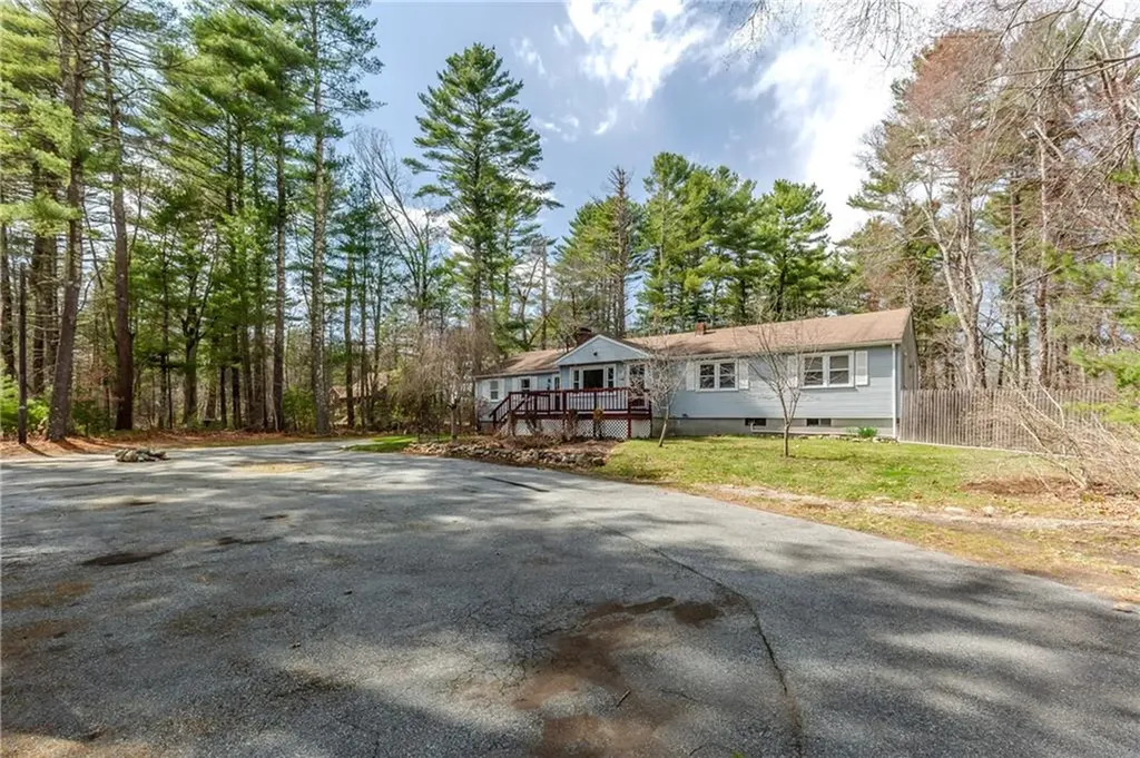 1150 Plainfield Pike Coventry RI 02827