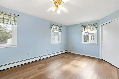 5 Luther Avenue East Providence RI 02914