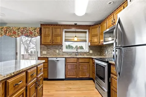 5 Luther Avenue East Providence RI 02914