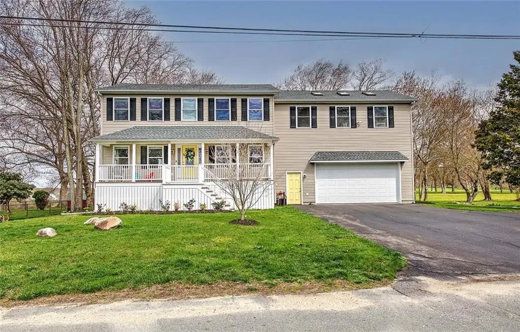 247 Randall Avenue Warwick RI 02889