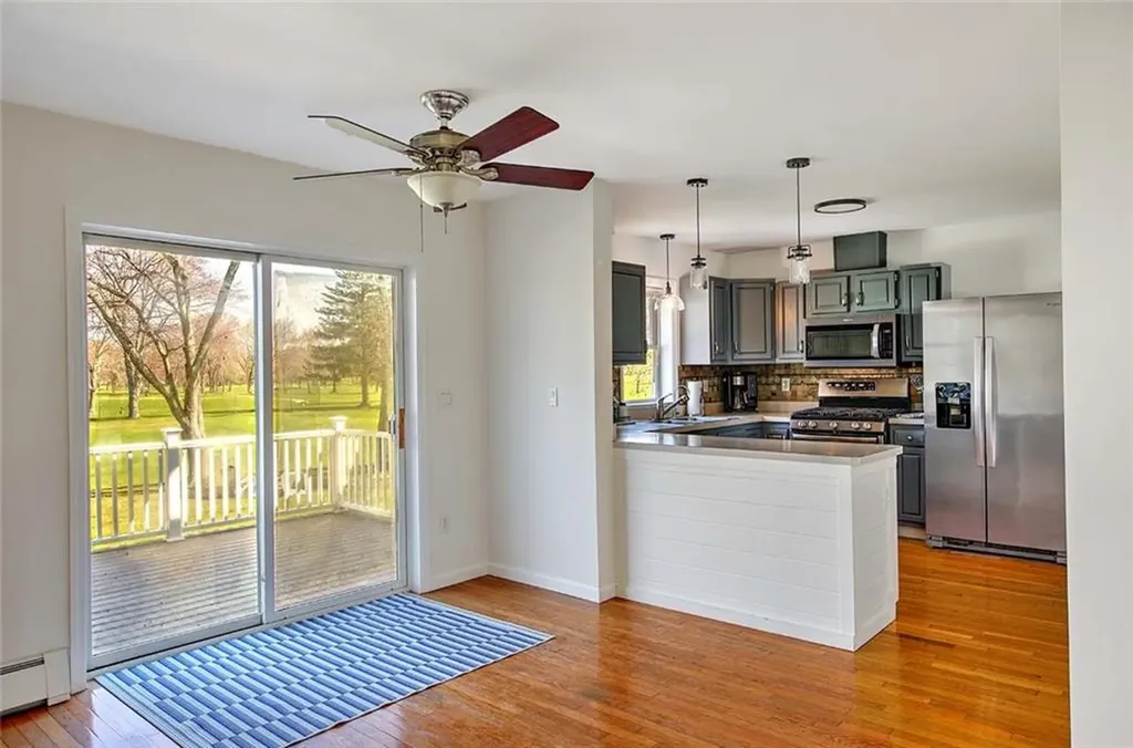 247 Randall Avenue Warwick RI 02889