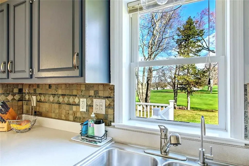 247 Randall Avenue Warwick RI 02889