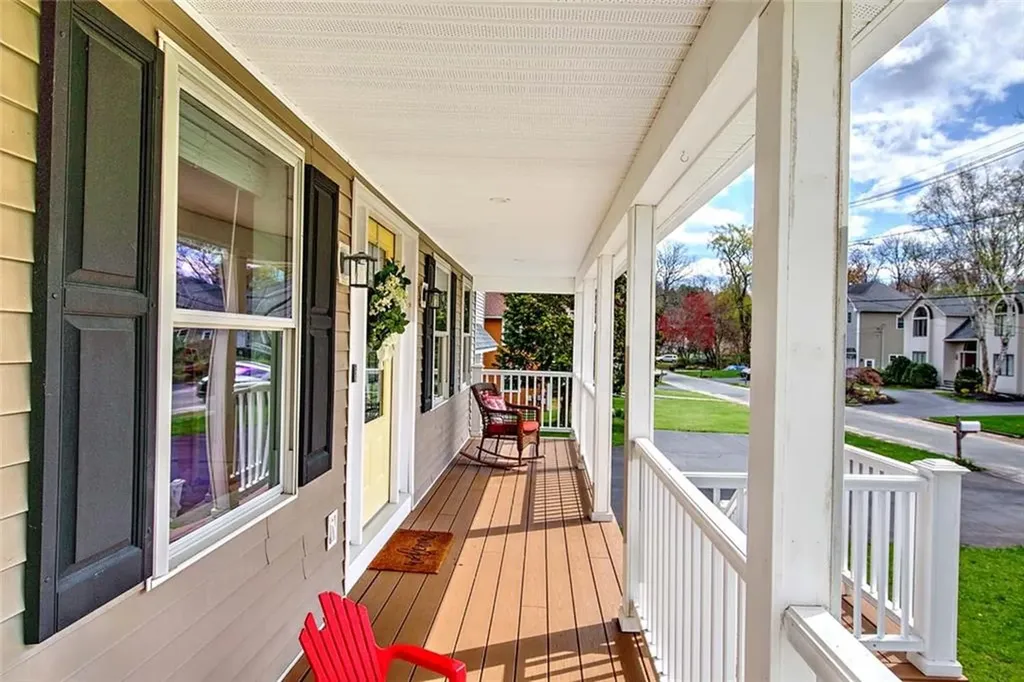 247 Randall Avenue Warwick RI 02889
