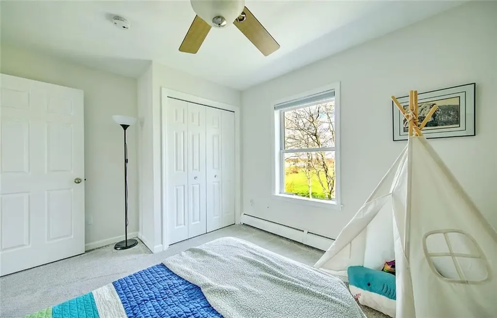 247 Randall Avenue Warwick RI 02889