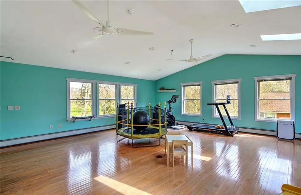 247 Randall Avenue Warwick RI 02889