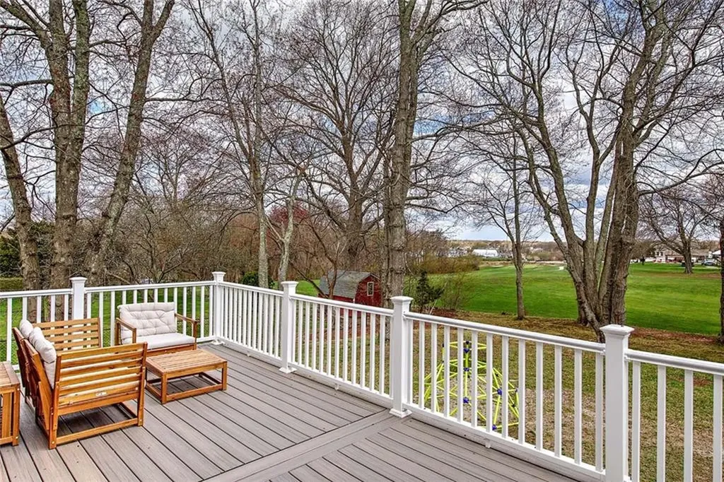 247 Randall Avenue Warwick RI 02889