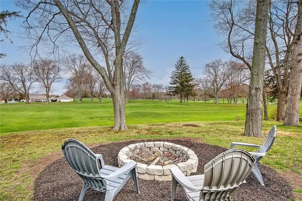 247 Randall Avenue Warwick RI 02889