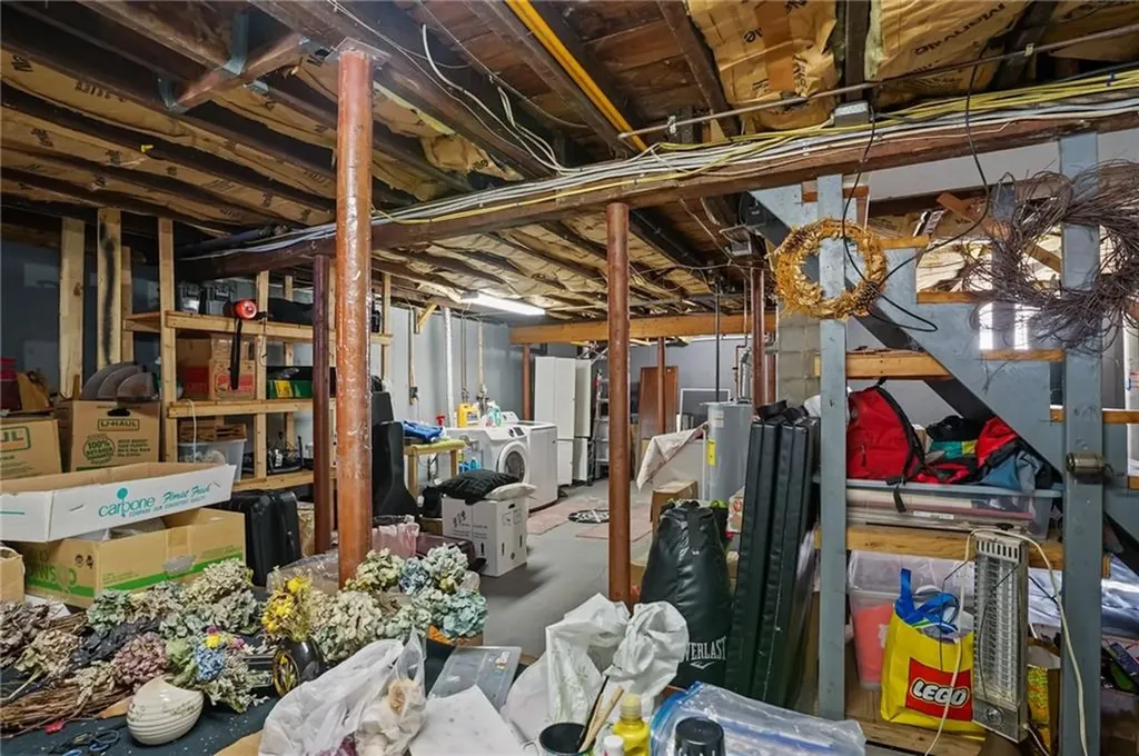 85 Vermont Street Cranston RI 02920