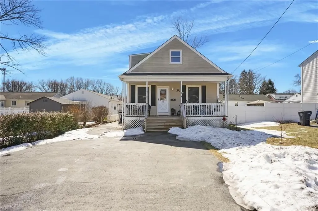 85 Vermont Street Cranston RI 02920