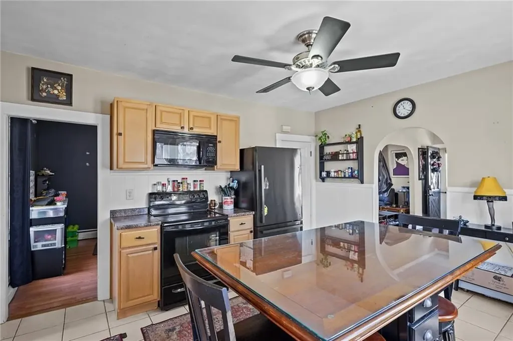 85 Vermont Street Cranston RI 02920