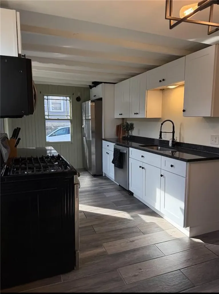 16 Canal Street Woonsocket RI 02895