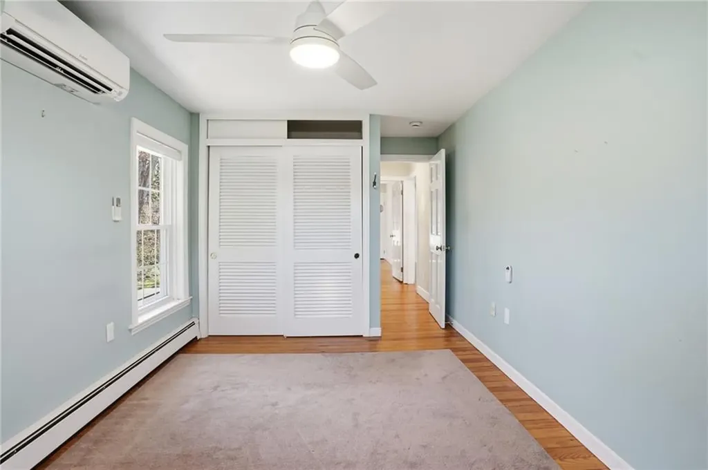 54 Beach Road Bristol RI 02809