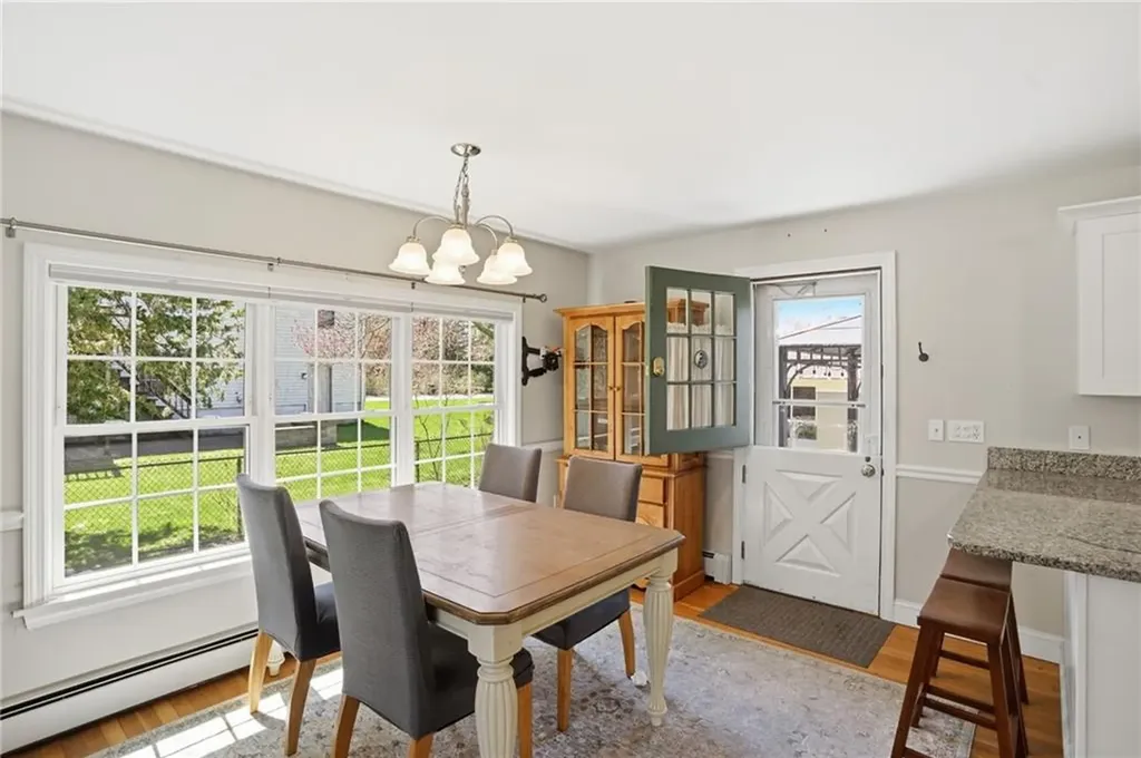 54 Beach Road Bristol RI 02809