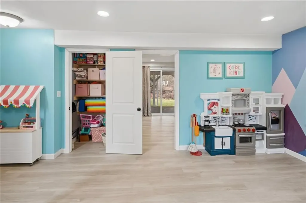 48 Roger Williams Drive Johnston RI 02919
