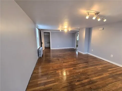 968 Elm Street Woonsocket RI 02895