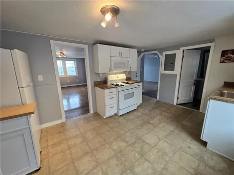 968 Elm Street Woonsocket RI 02895