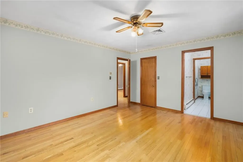 285 Randall Avenue Warwick RI 02889