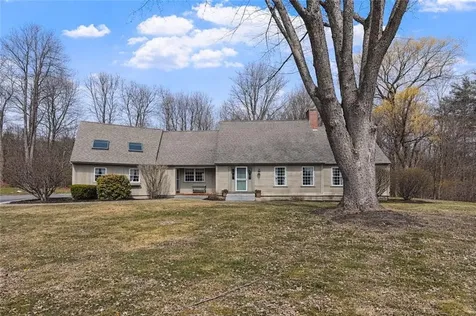 40 Pelham Drive Fitchburg MA 01420