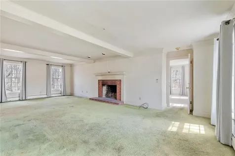 40 Pelham Drive Fitchburg MA 01420