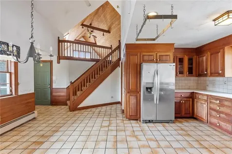 40 Pelham Drive Fitchburg MA 01420