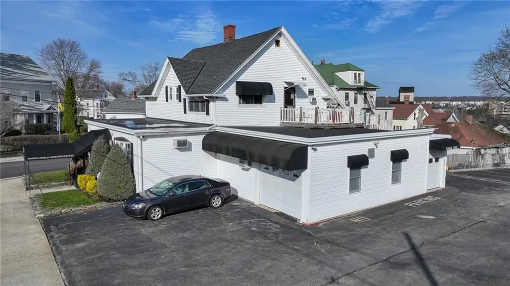 185 Spring Street Woonsocket RI 02895