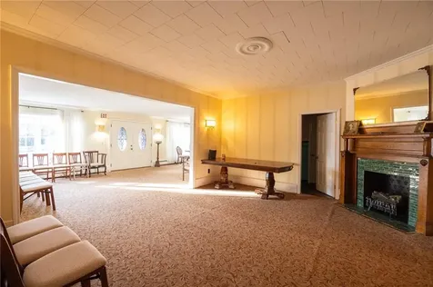 185 Spring Street Woonsocket RI 02895