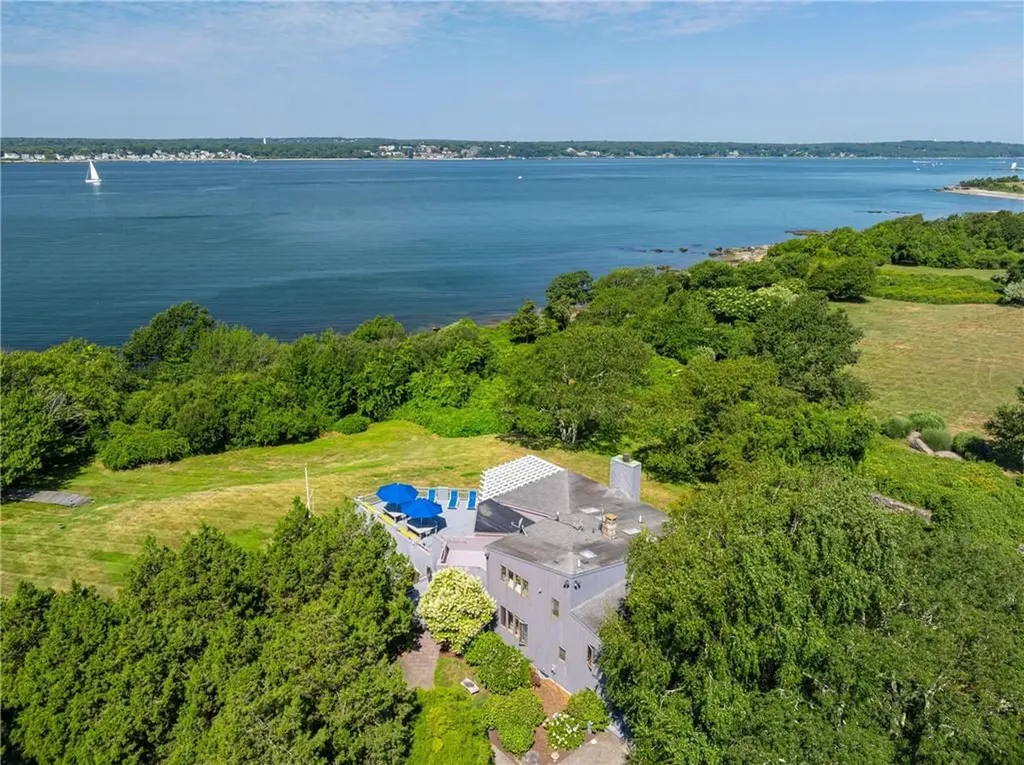 76 Battery Lane Jamestown RI 02835