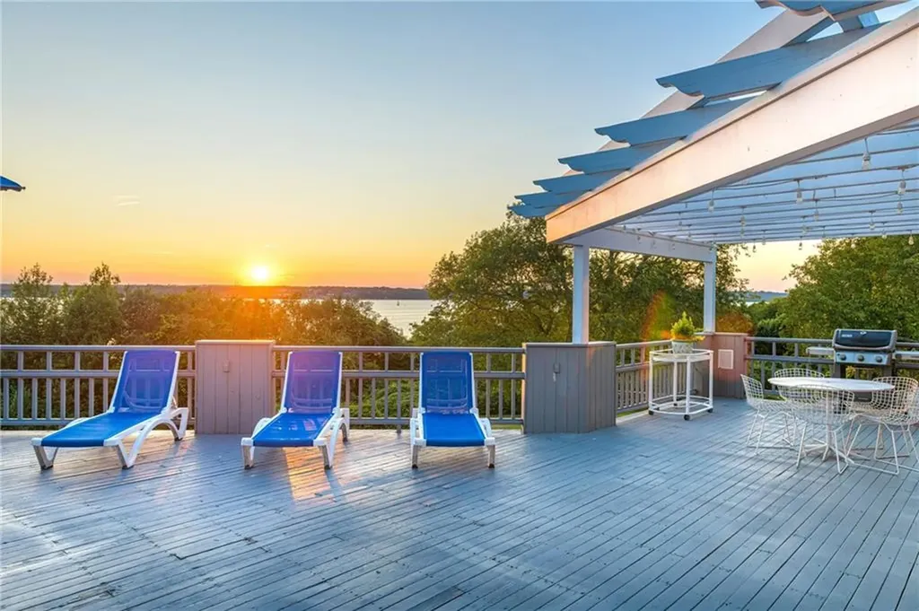 76 Battery Lane Jamestown RI 02835