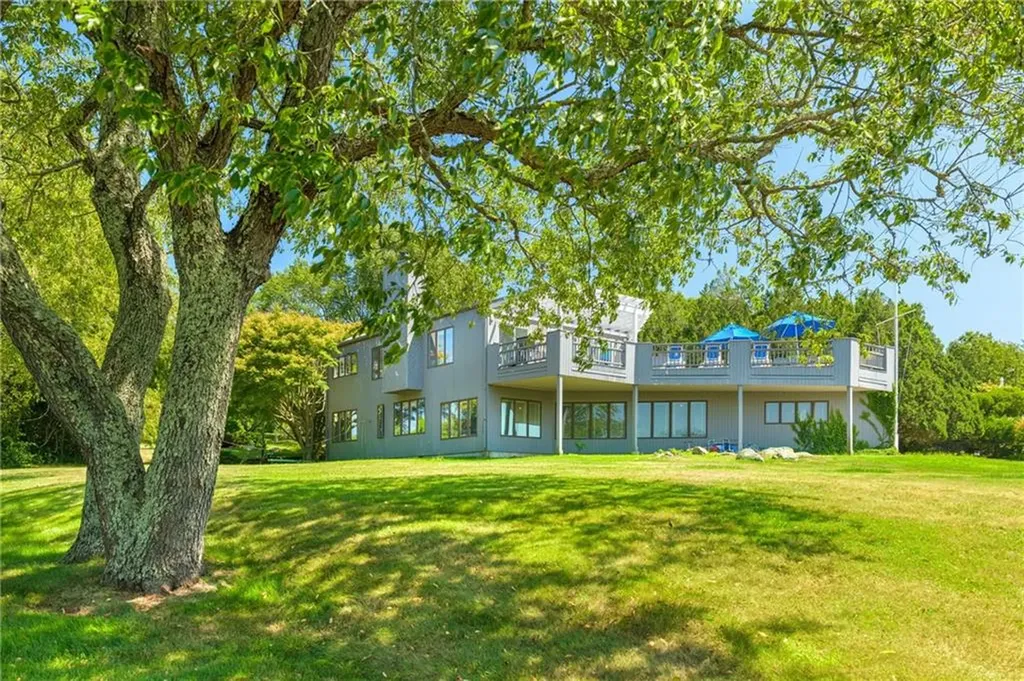 76 Battery Lane Jamestown RI 02835
