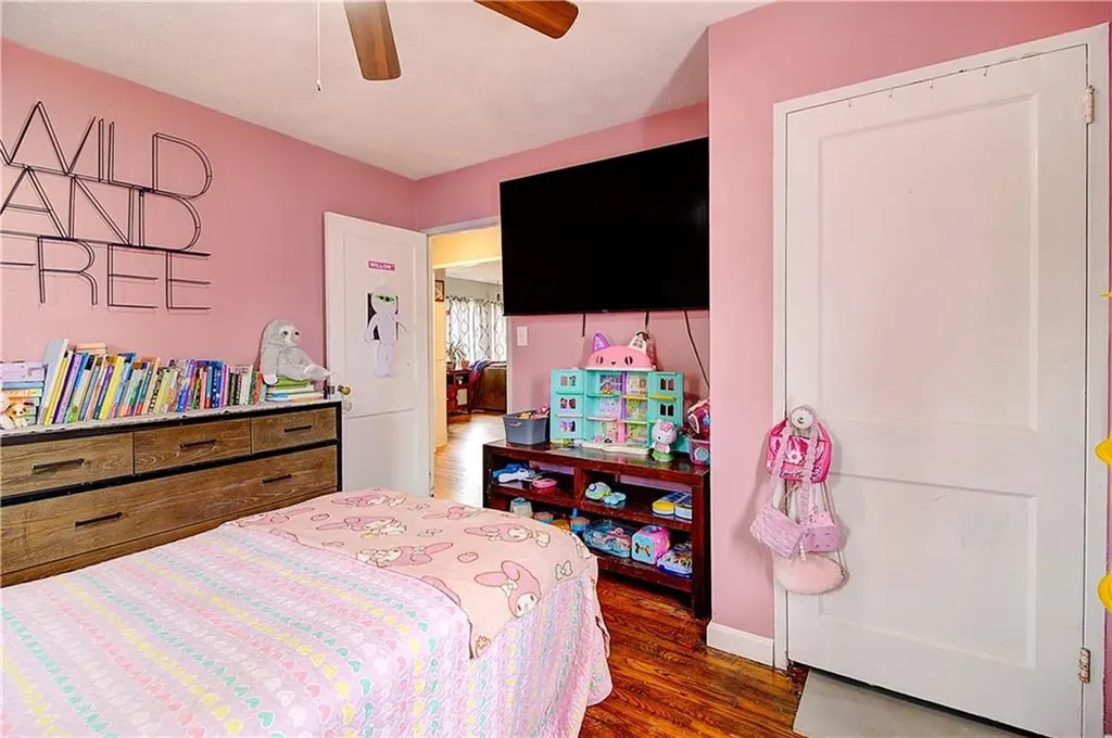 33 Maple Leaf Road Burrillville RI 02826
