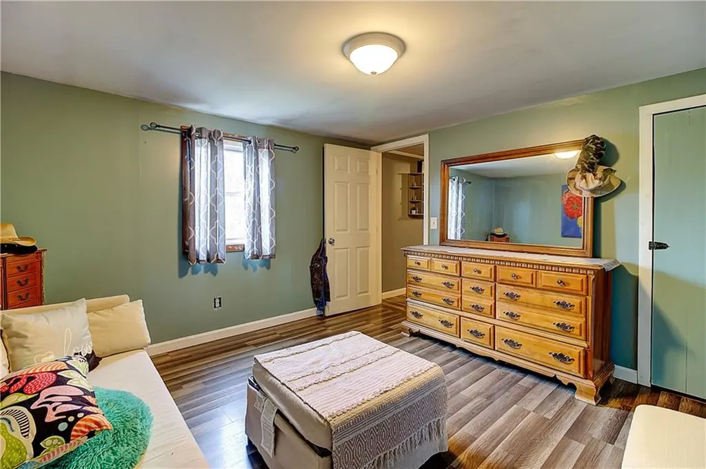33 Maple Leaf Road Burrillville RI 02826
