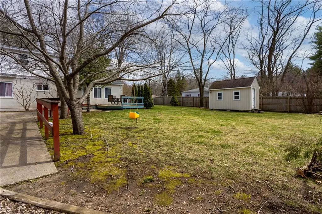 33 Maple Leaf Road Burrillville RI 02826