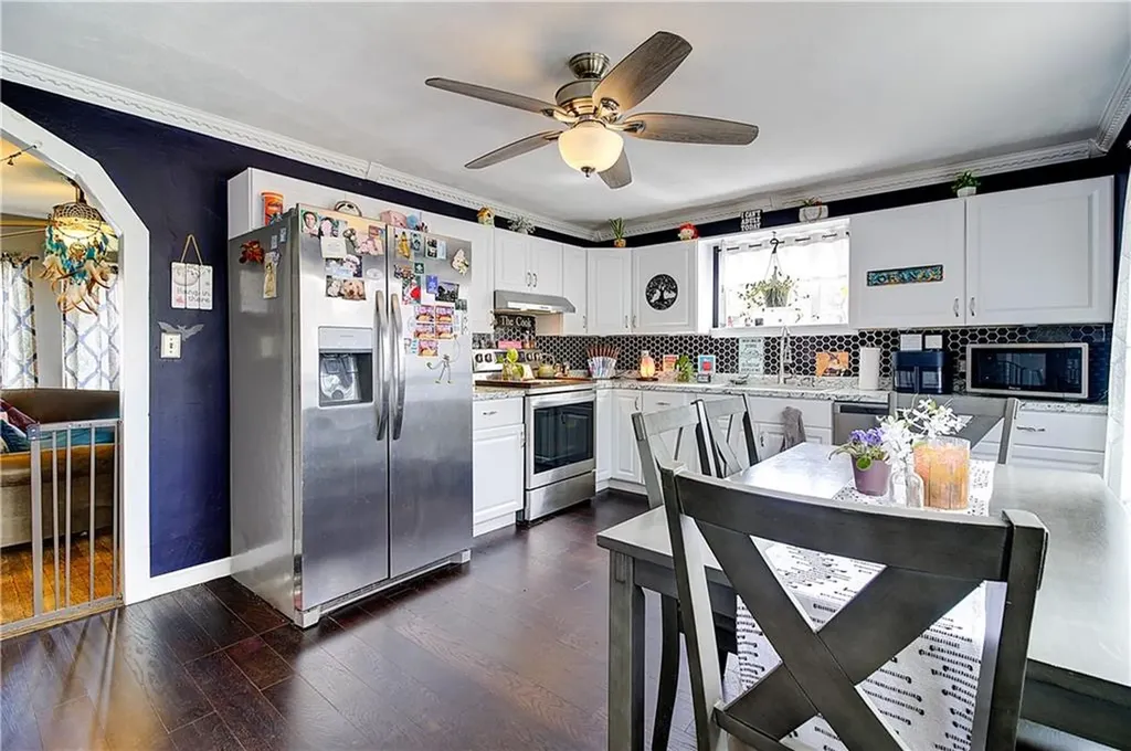 33 Maple Leaf Road Burrillville RI 02826