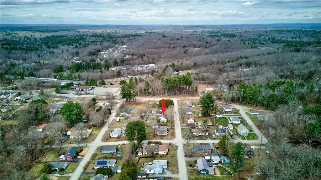 33 Maple Leaf Road Burrillville RI 02826