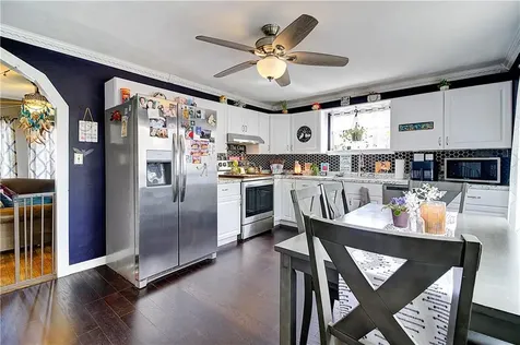 33 Maple Leaf Road Burrillville RI 02826