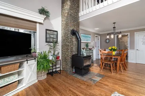34 Gentian Drive South Kingstown RI 02879