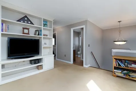 34 Gentian Drive South Kingstown RI 02879