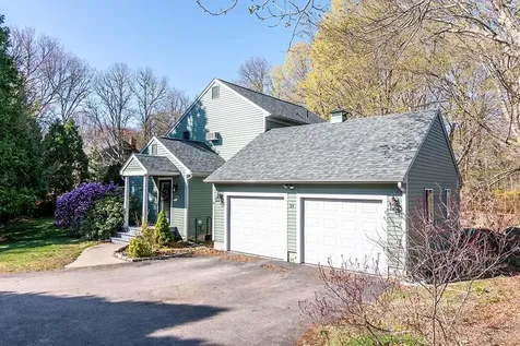 34 Gentian Drive South Kingstown RI 02879