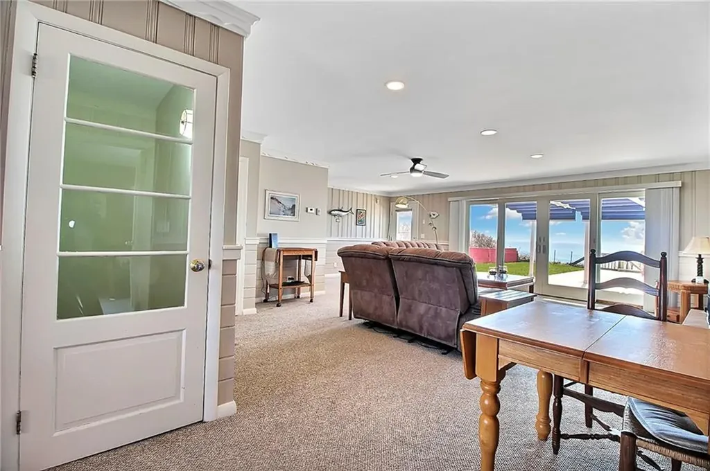 635 Atlantic Avenue Westerly RI 02891