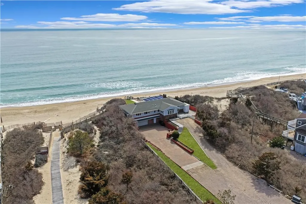 635 Atlantic Avenue Westerly RI 02891