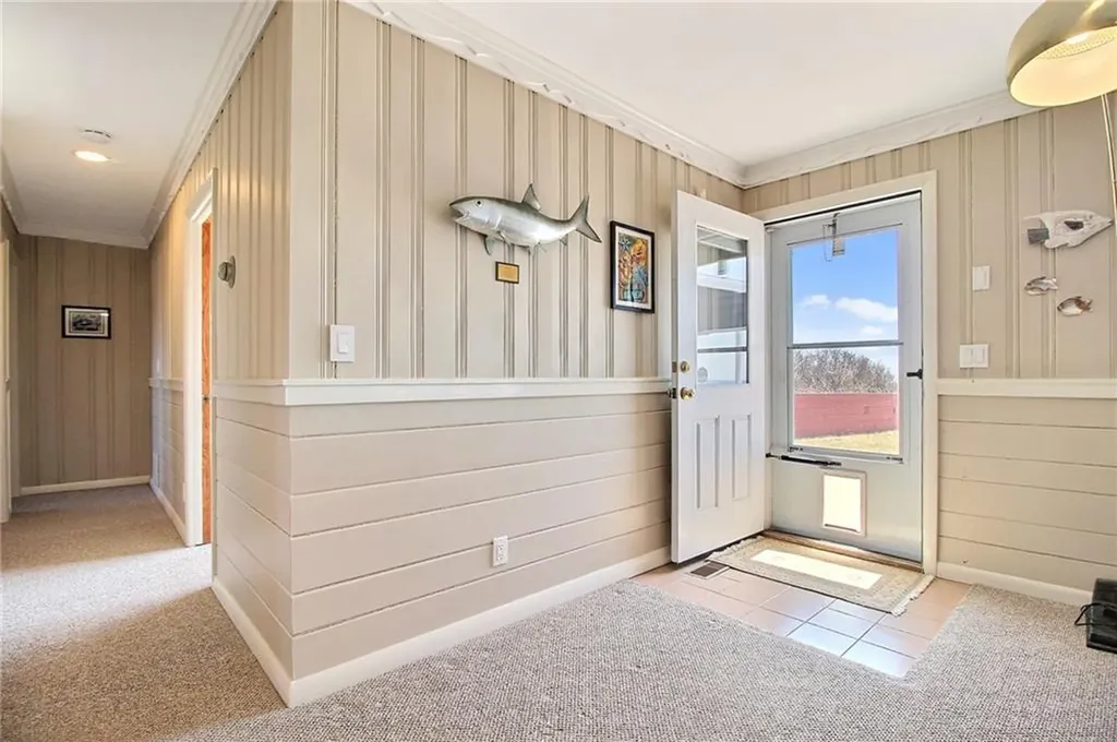 635 Atlantic Avenue Westerly RI 02891