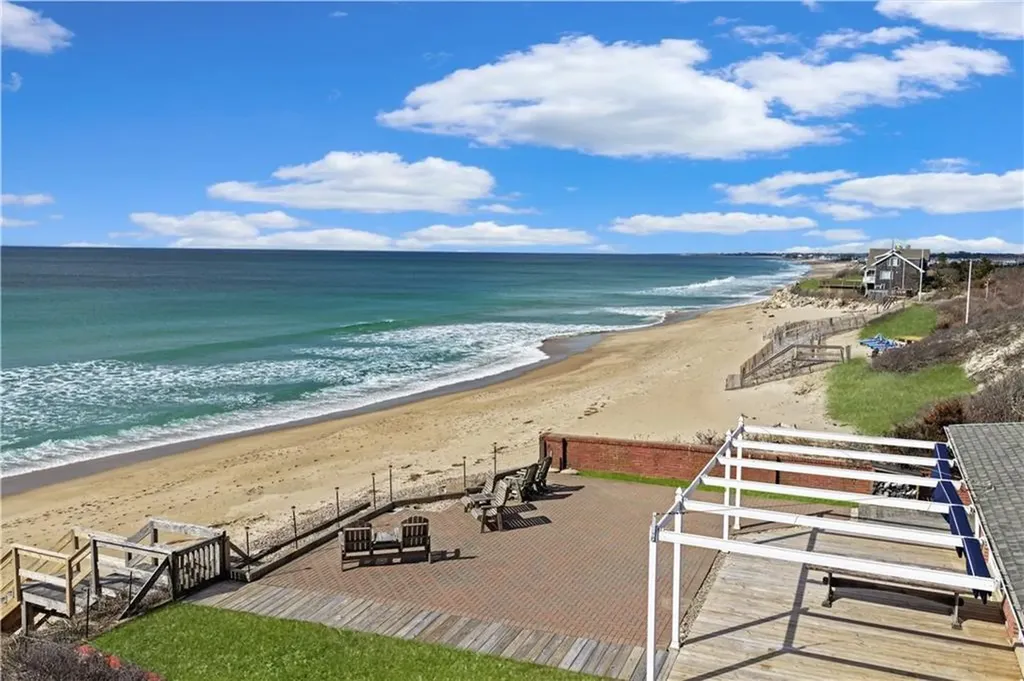 635 Atlantic Avenue Westerly RI 02891