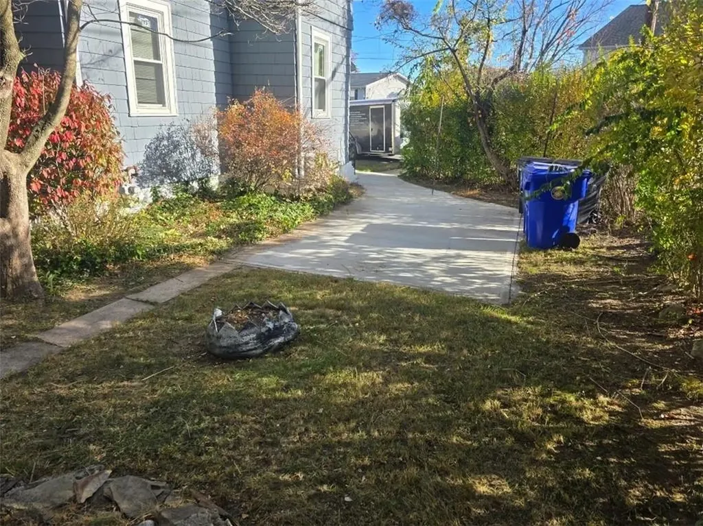 106 Andover Street North Providence RI 02904