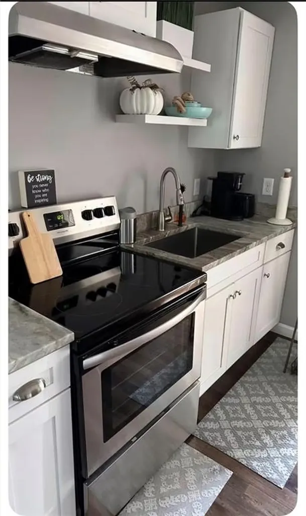 106 Andover Street North Providence RI 02904