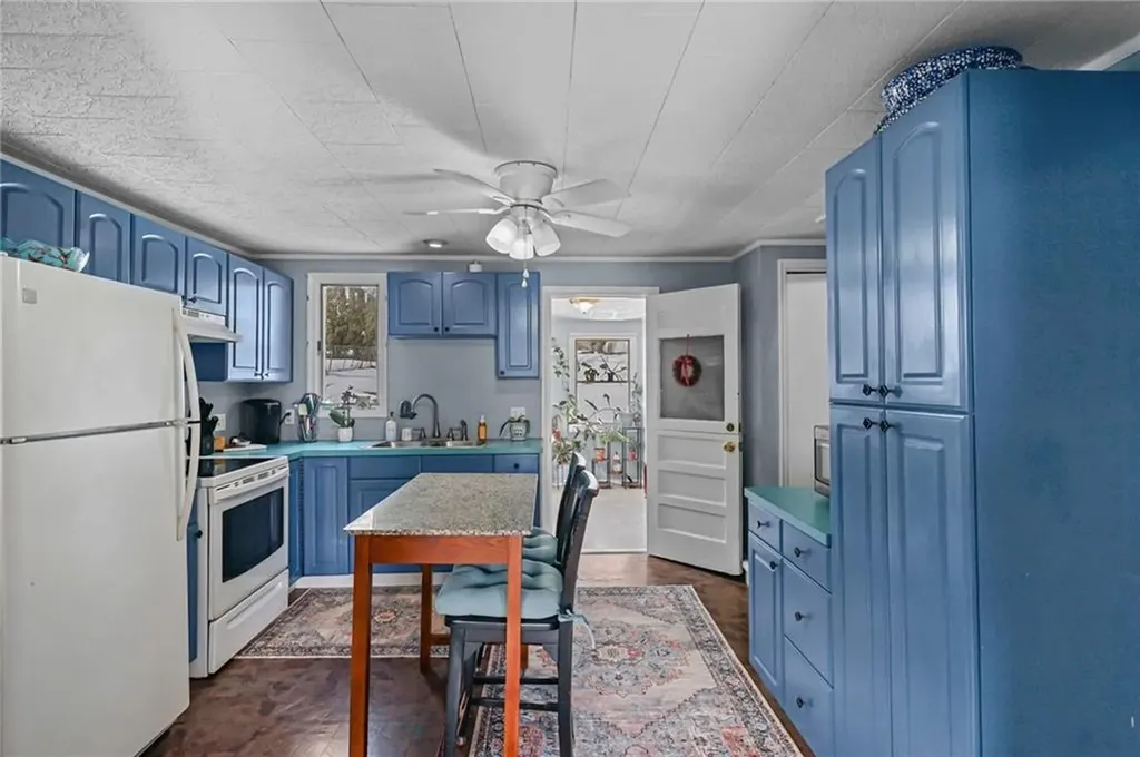 22 24 Harris Street Coventry RI 02816