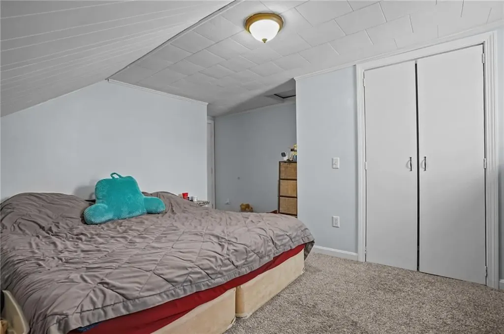 22 24 Harris Street Coventry RI 02816