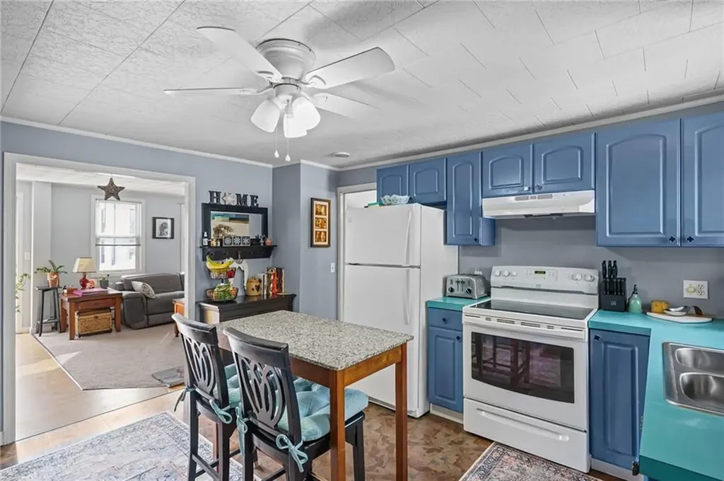 22 24 Harris Street Coventry RI 02816