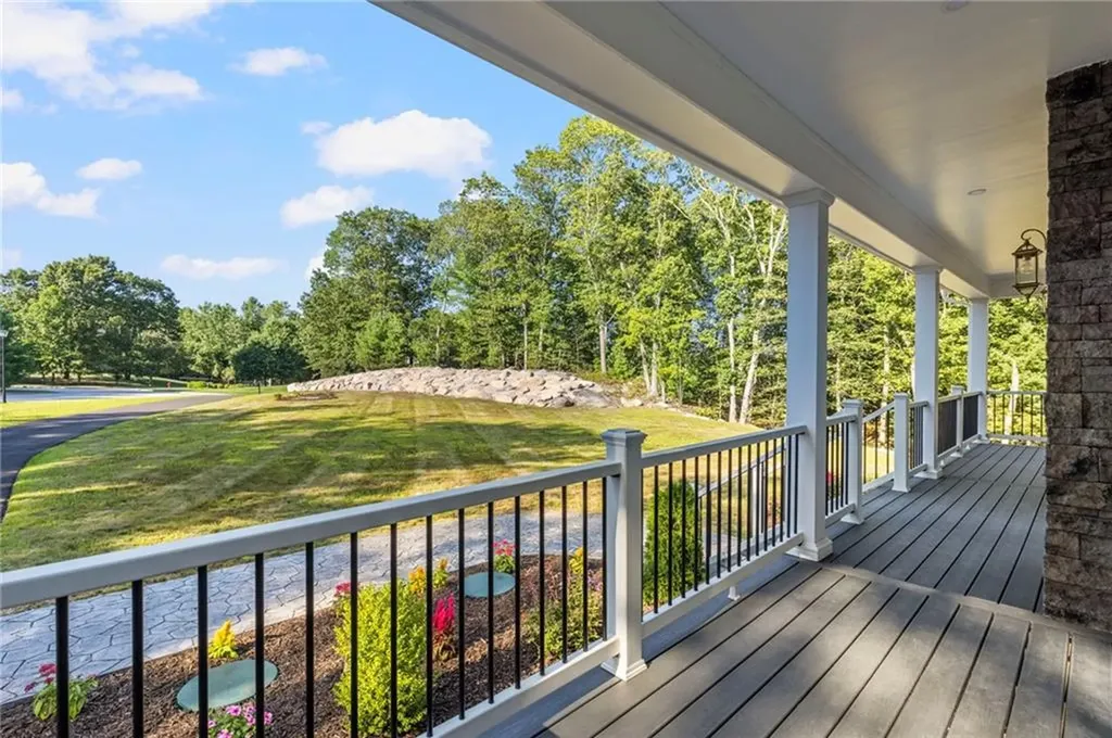 35 Beech Crest Road East Greenwich RI 02818