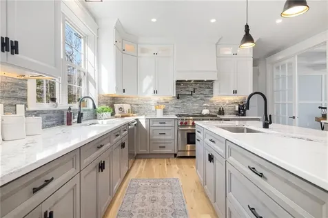 35 Beech Crest Road East Greenwich RI 02818
